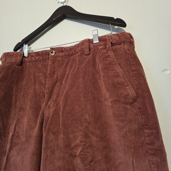 LL Bean Comfort Waist Straight Corduroy Pants Mens 38wx31L Brown Preppy 502864 - Picture 5 of 16